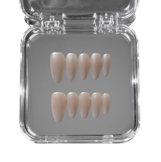 Nacre Shine Ombré Nails